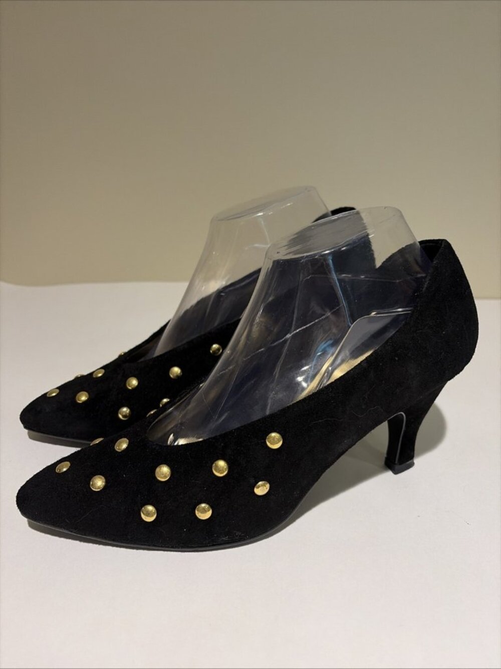 Rush Hour Express Suede Pumps Gold Studs Women's Size 9.5B Black Evening Party - Picture 4 of 11